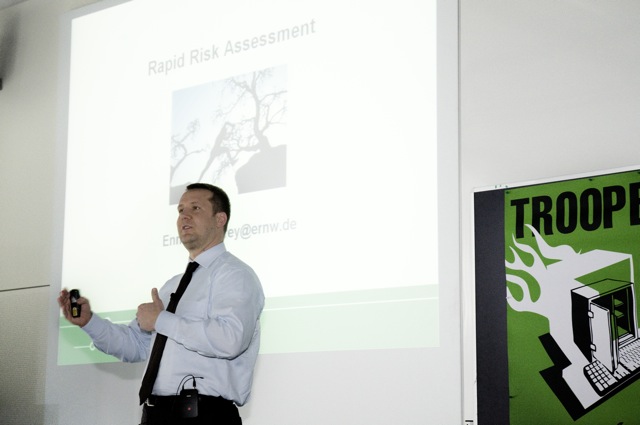 Enno Rey presenting on Rapid Risk Assessment